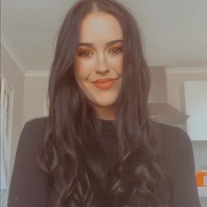 Meet your Posher, Annie